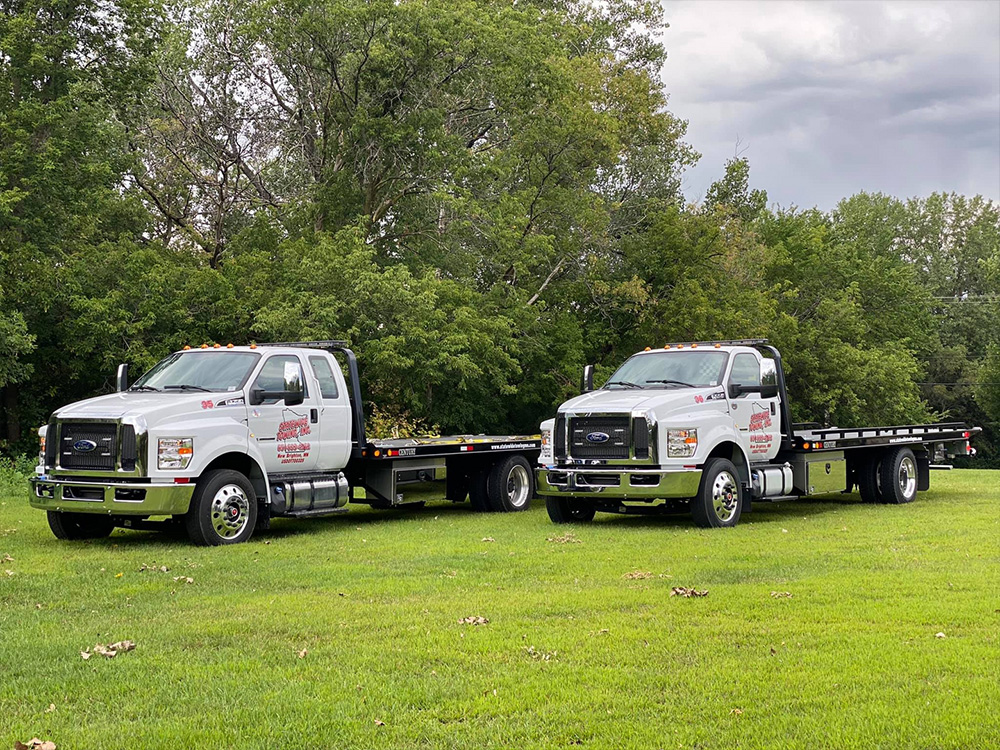 Statewide Towing vehicles